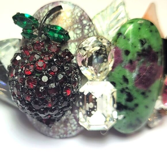 Wendy Gell Barrette or Scarf Ornament Ruby Zozite with Pave Strawberry Swarovski main image 4